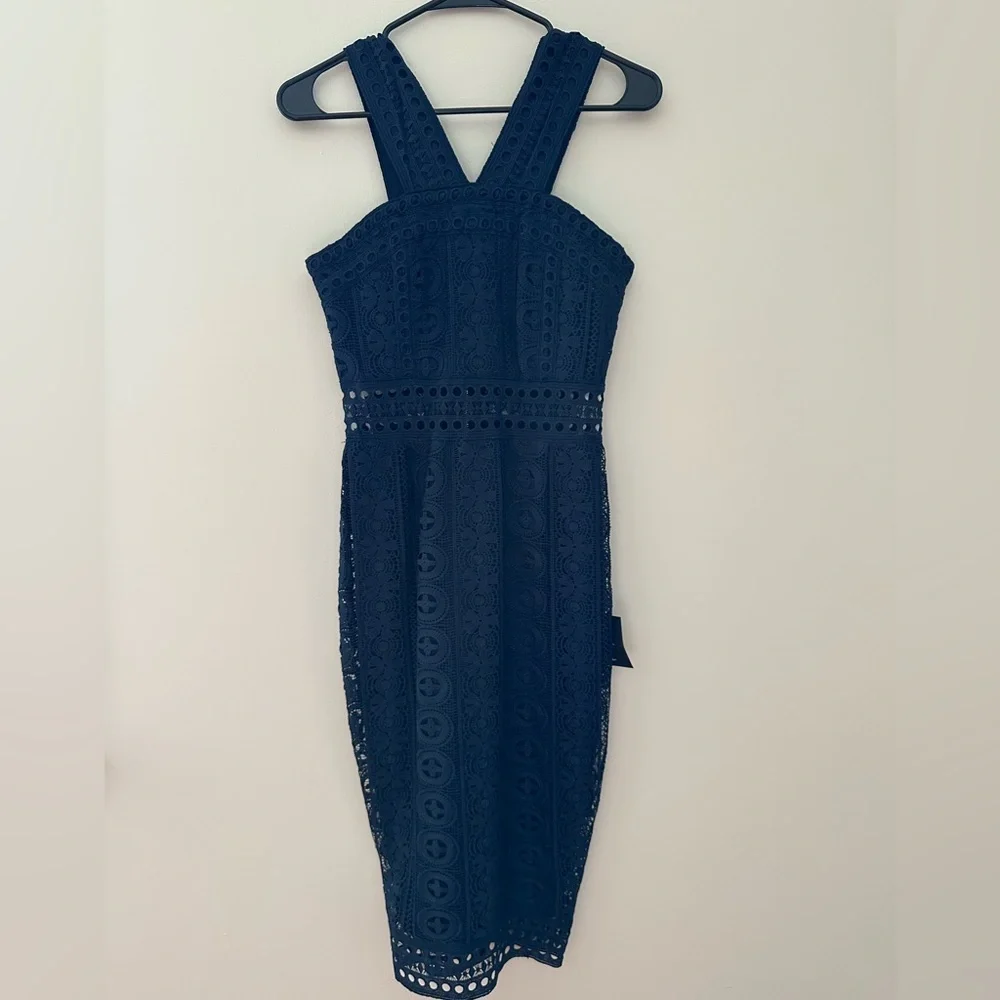 NWT Lulus Cocktail Ready Navy Blue Crochet Lace Midi Dress - Size XS - Picture 9 of 12
